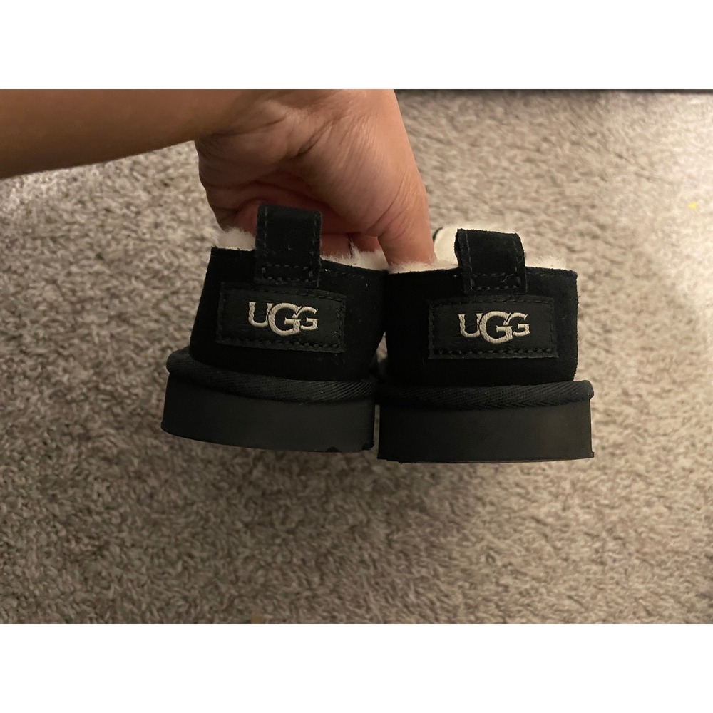 Authentic BRAND NEW Micro UGGS Size 2Y